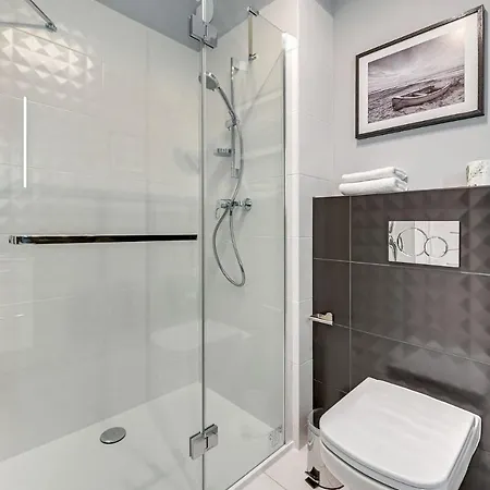 Amber Port By Grand *