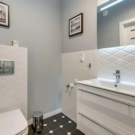 Amber Port By Grand Apartman *