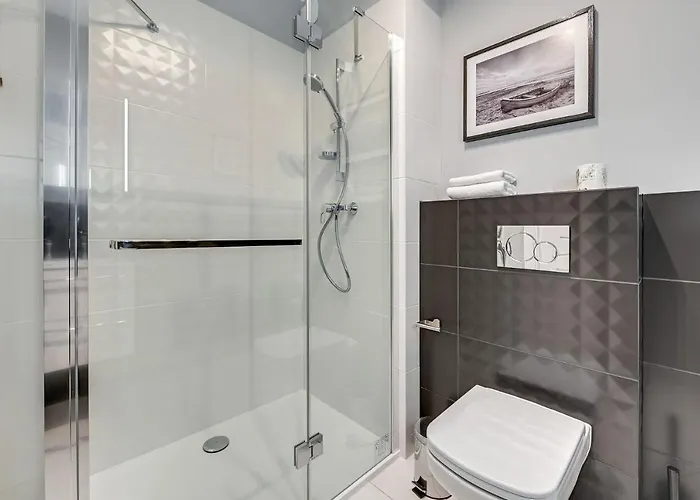 Amber Port By Grand *