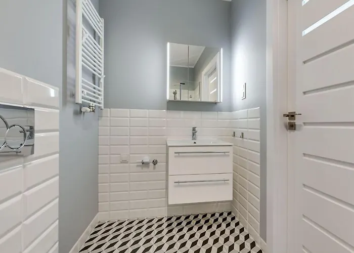 Amber Port By Grand Danzig