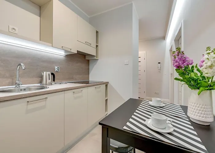 Amber Port By Grand *